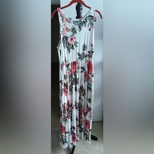 Saved by the dress Floral Sleeveless Maxi Dress
